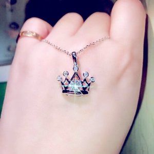 New Beautiful 925 Silver Diamond Crown Necklace